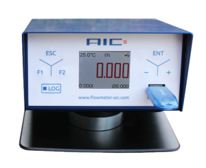 AIC BC 3329 board computer analyses fuel consumption and CO2 emissions.